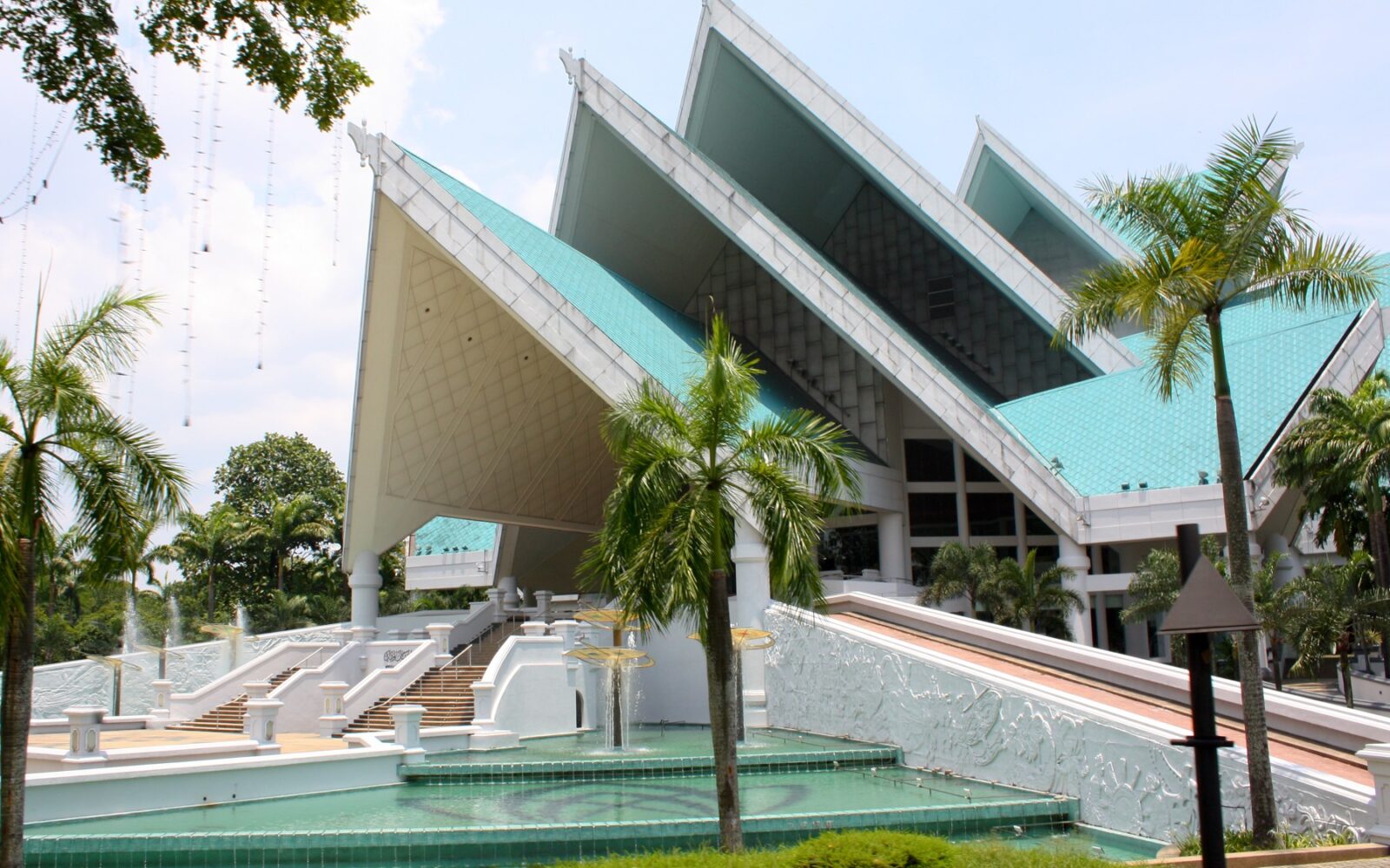 Istana Budaya, Kuala Lumpur, foto arkib 2010.